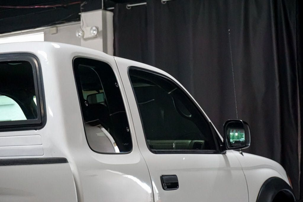 Used 2004 Toyota Tacoma 4x4 Xtracab V6 image 34