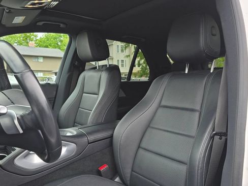 Used 2024 Mercedes-Benz GLE 450e 4MATIC image 22