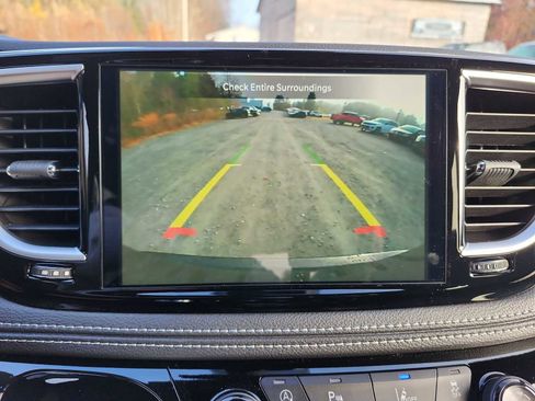 New 2026 Chrysler Pacifica Limited w/ S Appearance Package image 14