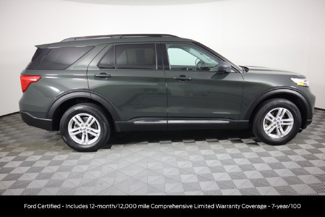 Certified 2024 Ford Explorer XLT w/ Equipment Group 202A AWD/4WD image 2
