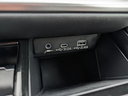 Used 2025 Subaru Legacy Premium AWD/4WD image 33