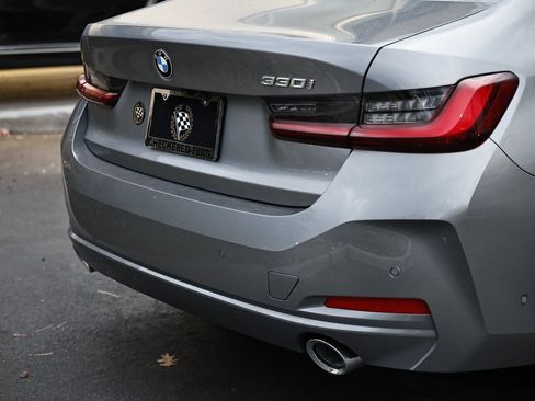 New 2026 BMW 330i Sedan w/ Premium Package image 9