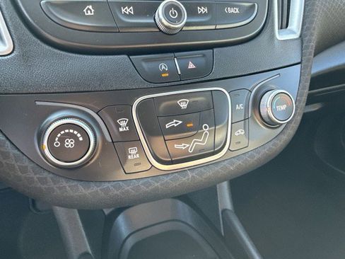 Certified 2020 Chevrolet Malibu LS image 15