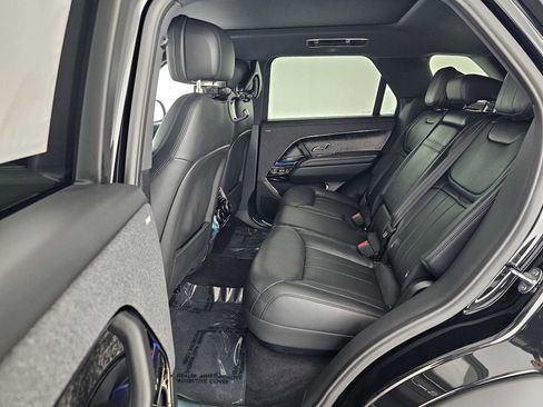New 2026 Land Rover Range Rover Sport Dynamic SE AWD/4WD image 16