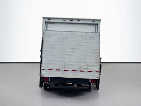 Used 2019 Isuzu NQR RWD image 3
