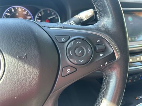 Used 2020 Buick Enclave Avenir w/ Avenir Technology Package AWD/4WD image 22