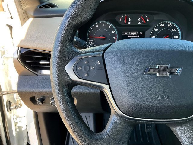 Certified 2023 Chevrolet Traverse LS w/ Midnight/Sport Edition FWD image 13