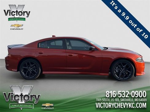 Used 2022 Dodge Charger R/T w/ Plus Group image 7