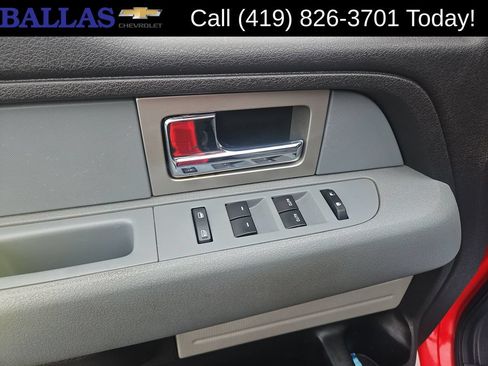 Used 2011 Ford F150 XLT w/ XLT Chrome Pkg AWD/4WD image 11