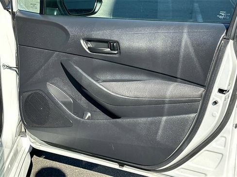 Certified 2023 Toyota Corolla LE image 10