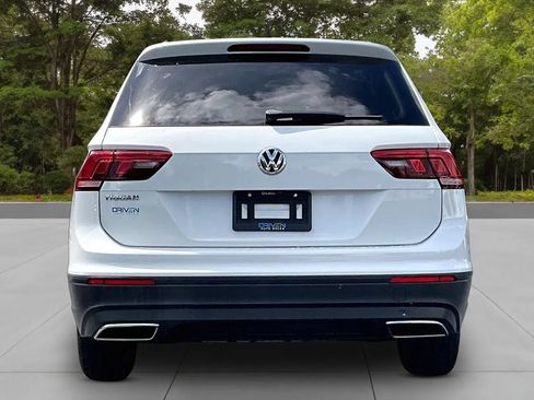 Used 2021 Volkswagen Tiguan S FWD image 4