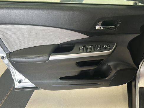 Used 2015 Honda CR-V EX-L image 10