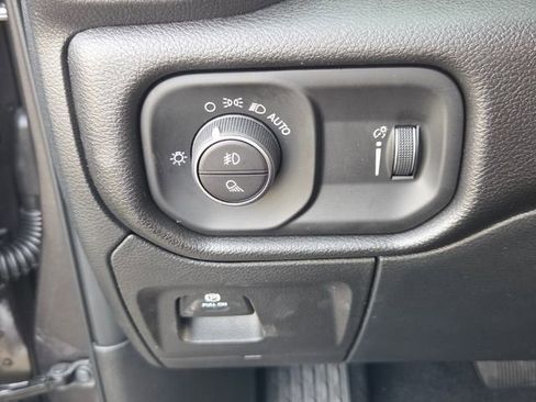 New 2026 RAM 1500 Express RWD image 27