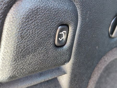 Used 2014 Jeep Grand Cherokee Overland image 8