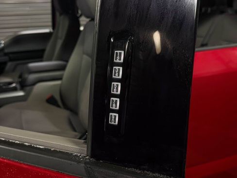 Used 2020 Ford F350 XLT w/ XLT Premium Package image 20