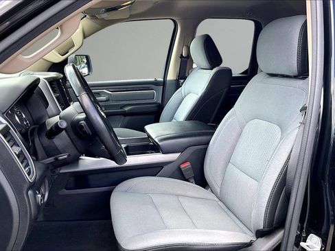 Used 2020 RAM 1500 Big Horn AWD/4WD image 21