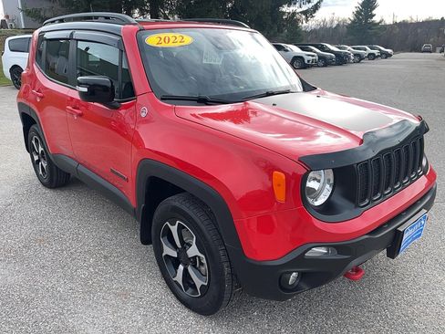 Certified 2022 Jeep Renegade Trailhawk w/ Trailer Tow Group AWD/4WD image 4