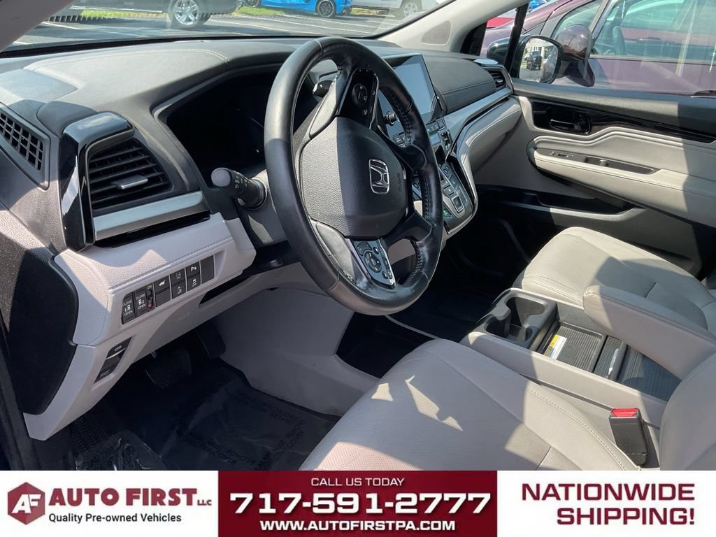 Used 2018 Honda Odyssey Elite image 4