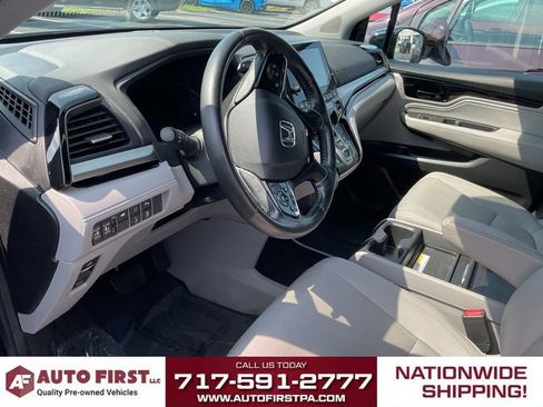 Used 2018 Honda Odyssey Elite image 4
