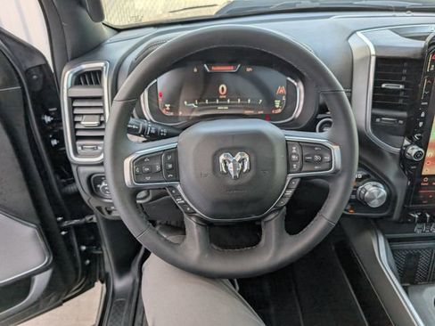 Used 2025 RAM 1500 Laramie w/ Night Edition AWD/4WD image 13