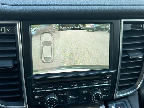 Used 2011 Porsche Panamera 4S AWD/4WD image 32