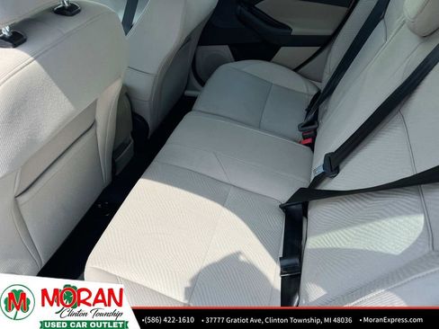 Used 2016 Ford Focus Electric Hatchback image 12