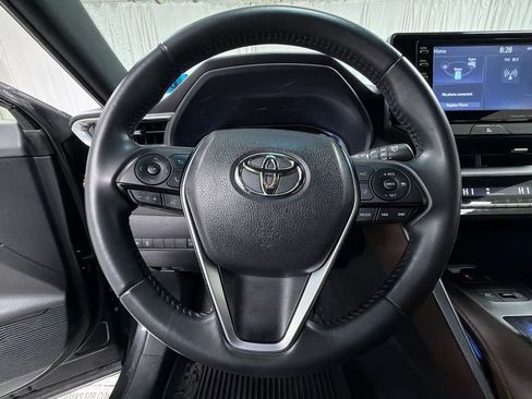 Certified 2022 Toyota Venza XLE image 26