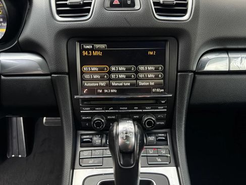 Used 2014 Porsche Cayman RWD image 25