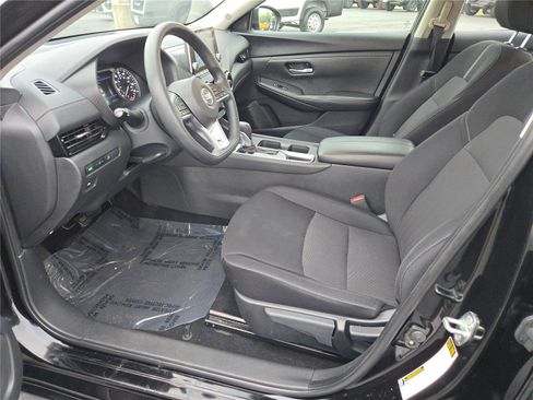 Used 2023 Nissan Sentra SV image 23