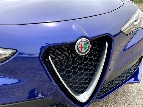 Used 2023 Alfa Romeo Stelvio Ti w/ Active Assist Plus Package AWD/4WD image 33