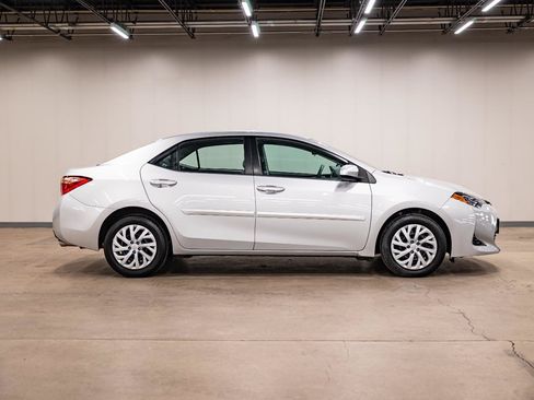 Used 2017 Toyota Corolla LE w/ Body Protection Package FWD image 27