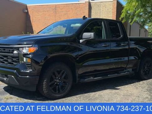 Certified 2024 Chevrolet Silverado 1500 Custom w/ Turbomax Blackout Package AWD/4WD image 4