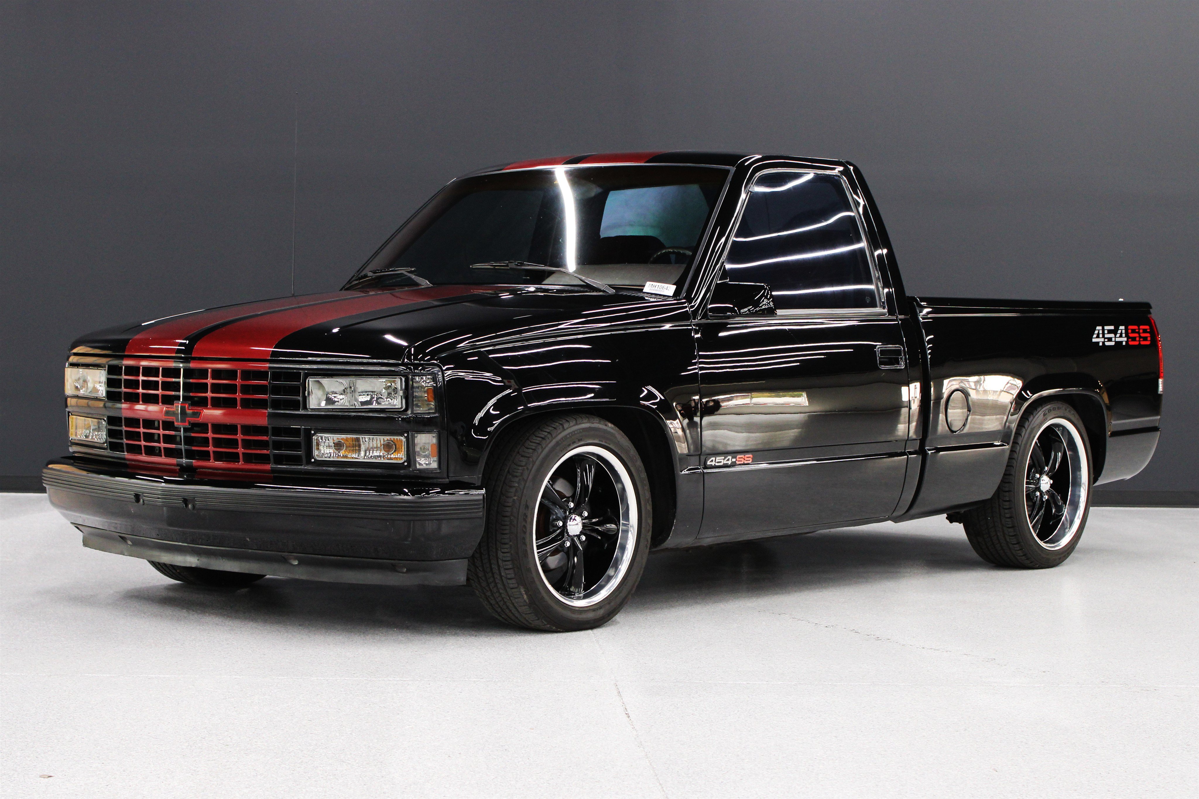 Used 1990 Chevrolet Silverado 1500 454 SS RWD image 27
