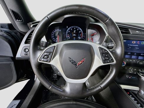 Used 2015 Chevrolet Corvette Stingray Coupe w/ ZF1 Appearance Package RWD image 13