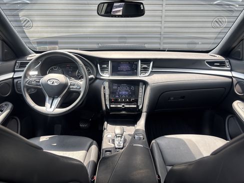 Used 2021 INFINITI QX50 Luxe w/ Appearance Package AWD/4WD image 12