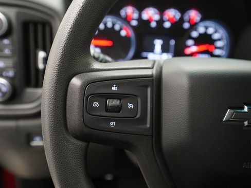 Used 2019 Chevrolet Silverado 1500 Custom Trail Boss w/ Custom Convenience Package image 16