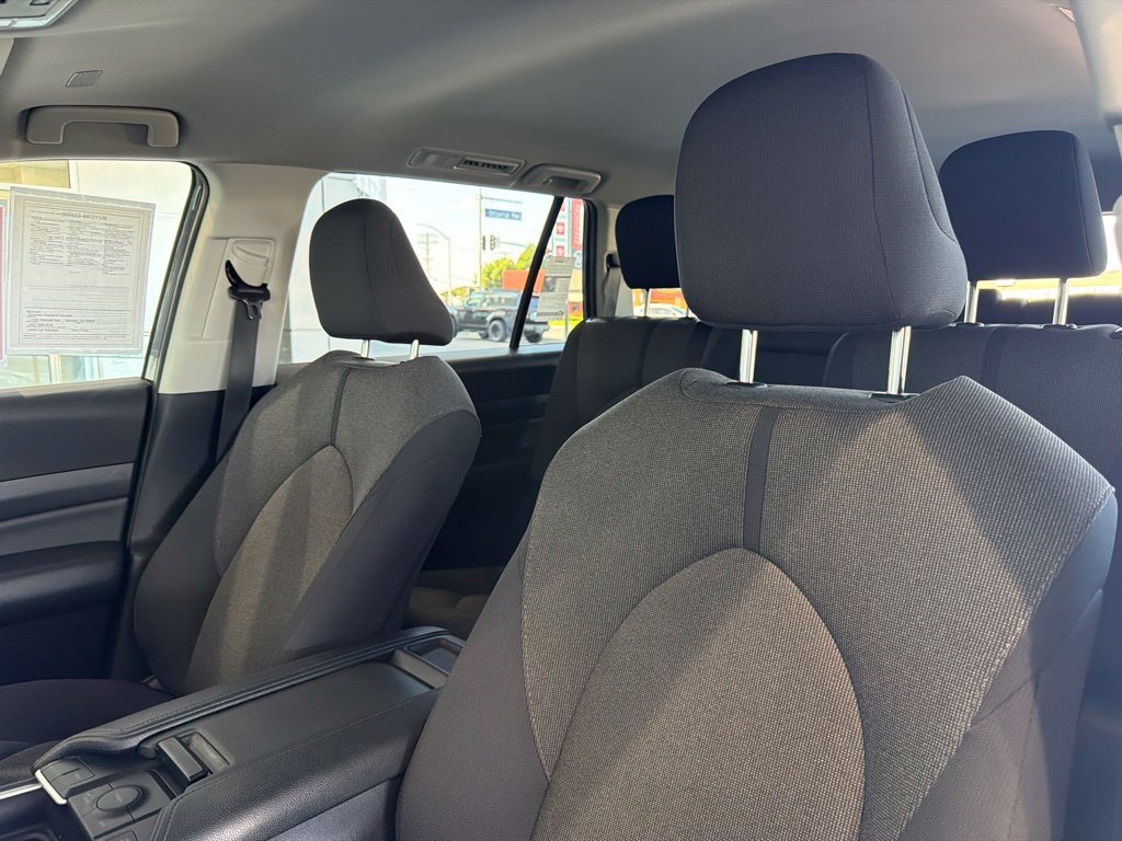 Certified 2025 Toyota Grand Highlander FWD image 22