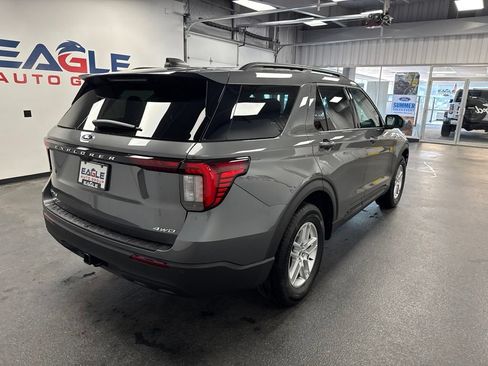 New 2026 Ford Explorer Active AWD/4WD image 11