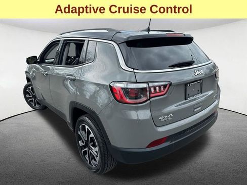 Used 2022 Jeep Compass Limited image 8