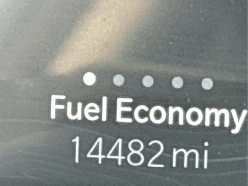 Used 2023 Jeep Grand Cherokee Limited image 15