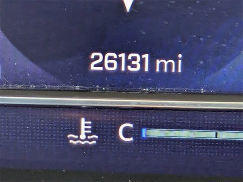 Used 2024 Chevrolet Silverado 1500 RST w/ Z71 Off-Road Package image 29