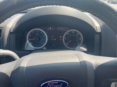 Used 2010 Ford Escape XLT FWD image 12