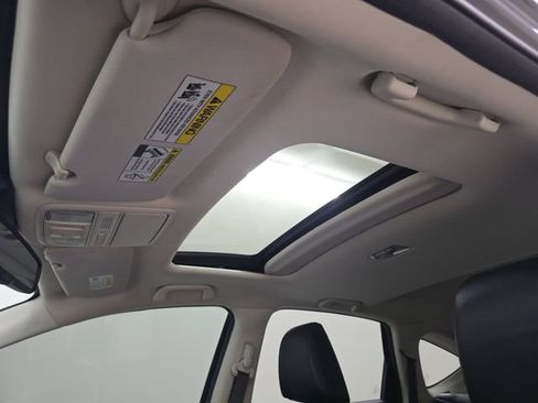 Used 2016 Honda CR-V Touring image 9