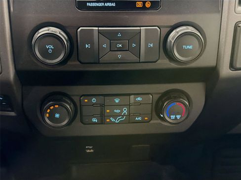 Used 2022 Ford F350 XL w/ Power Equipment Group AWD/4WD image 16