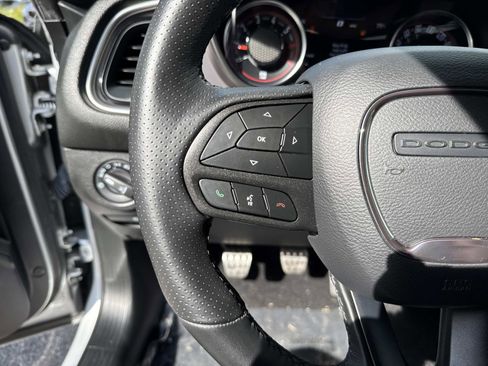 Used 2022 Dodge Challenger R/T Scat Pack image 24