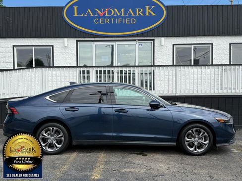 Used 2024 Honda Accord EX image 4
