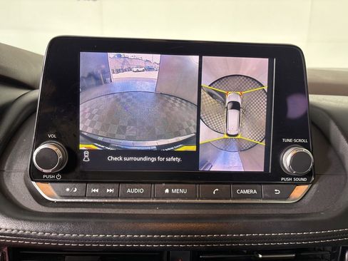 Used 2021 Nissan Rogue SV w/ Premium Package FWD image 18