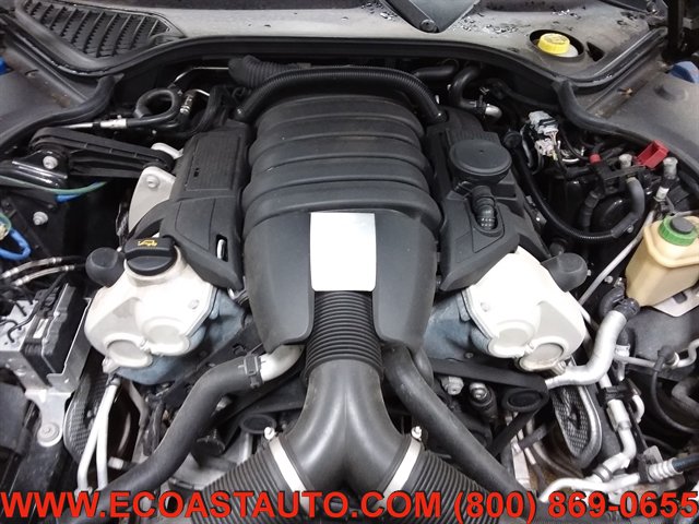 Used 2013 Porsche Panamera 4 image 9