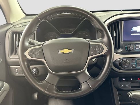 Used 2018 Chevrolet Colorado LT w/ Luxury Package, Chrome AWD/4WD image 13
