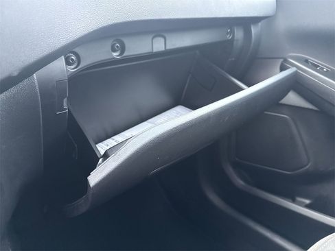 Certified 2022 Ford Escape SE w/ Cold Weather Package image 37